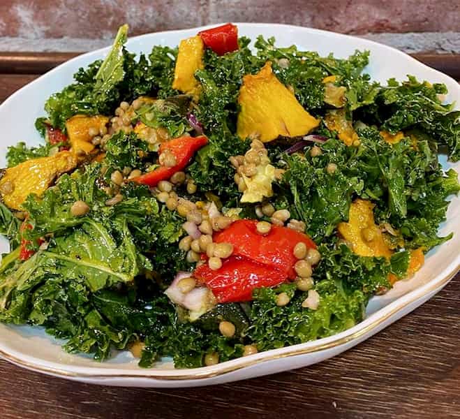 Kale and pumpkin salad, with red capsicum.